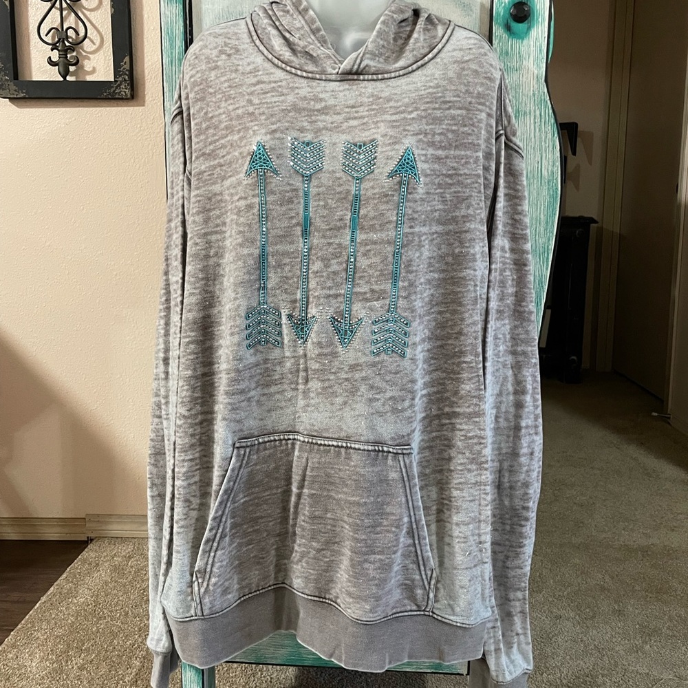 Cowgirl hardware hooded sweatshirt; XXL; heathered grey/teal